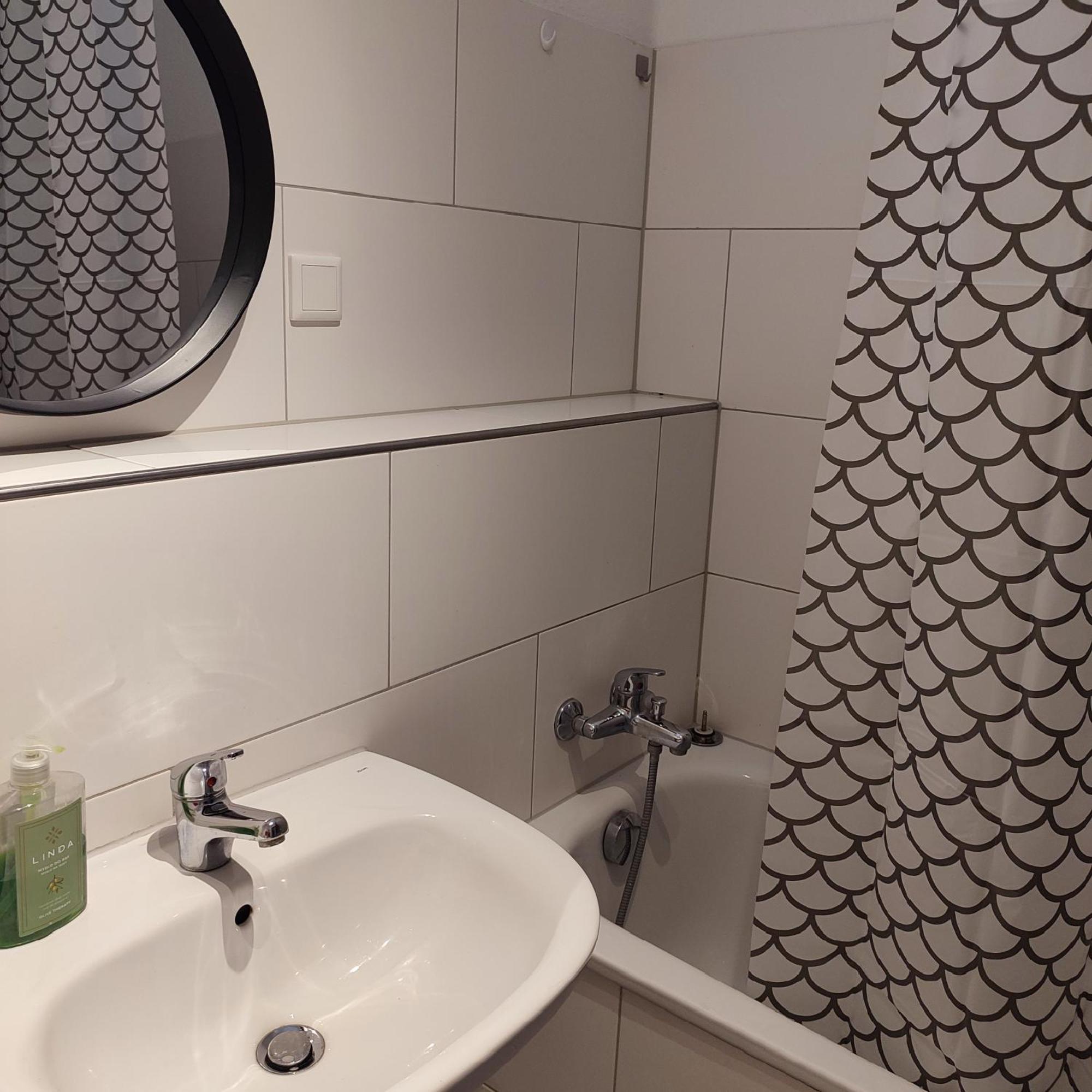 Ferienwohnung Monteurwohnung Messewohnung Duisburg Sued Grenze Duesseldorf 6 Personen Zewnętrze zdjęcie