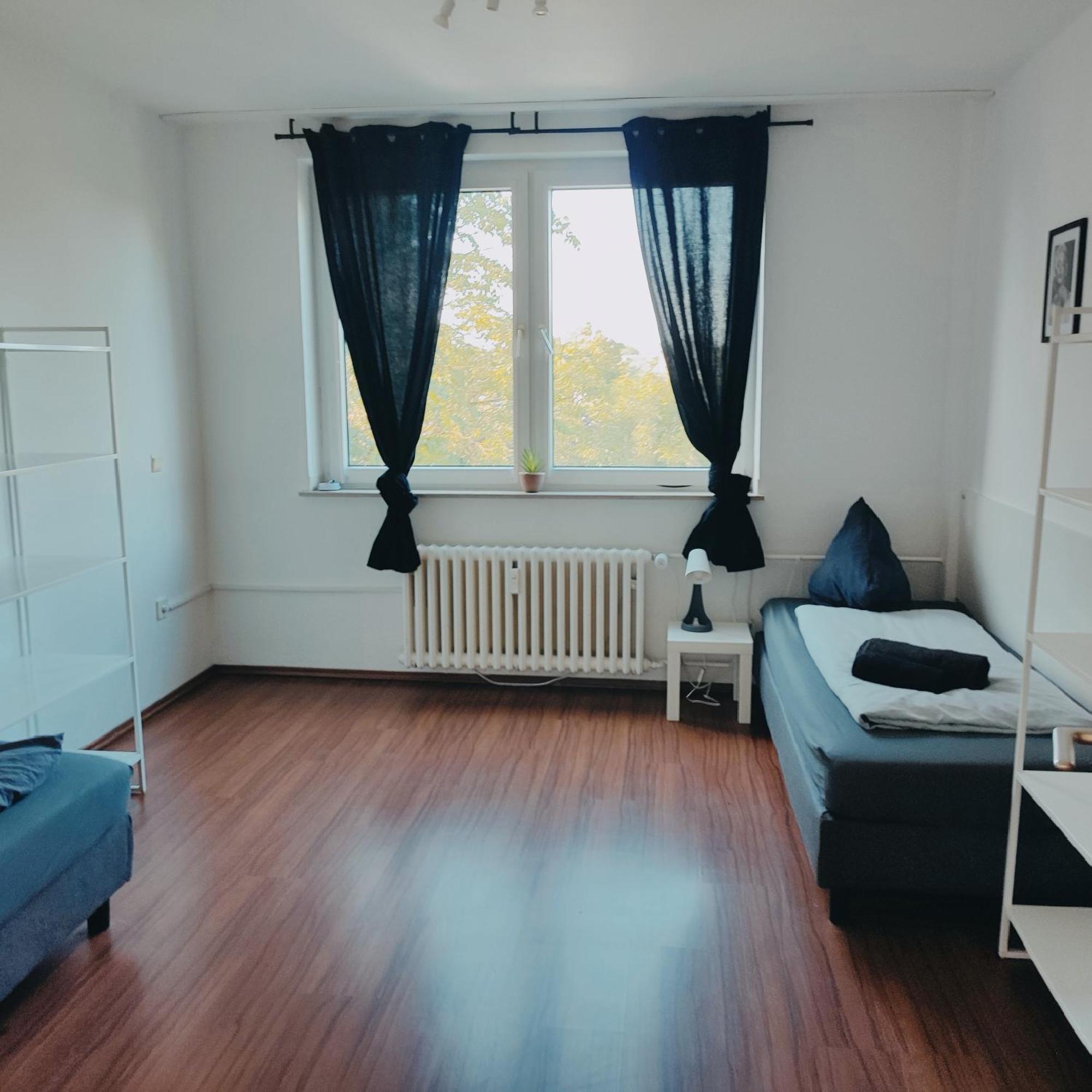 Ferienwohnung Monteurwohnung Messewohnung Duisburg Sued Grenze Duesseldorf 6 Personen Zewnętrze zdjęcie